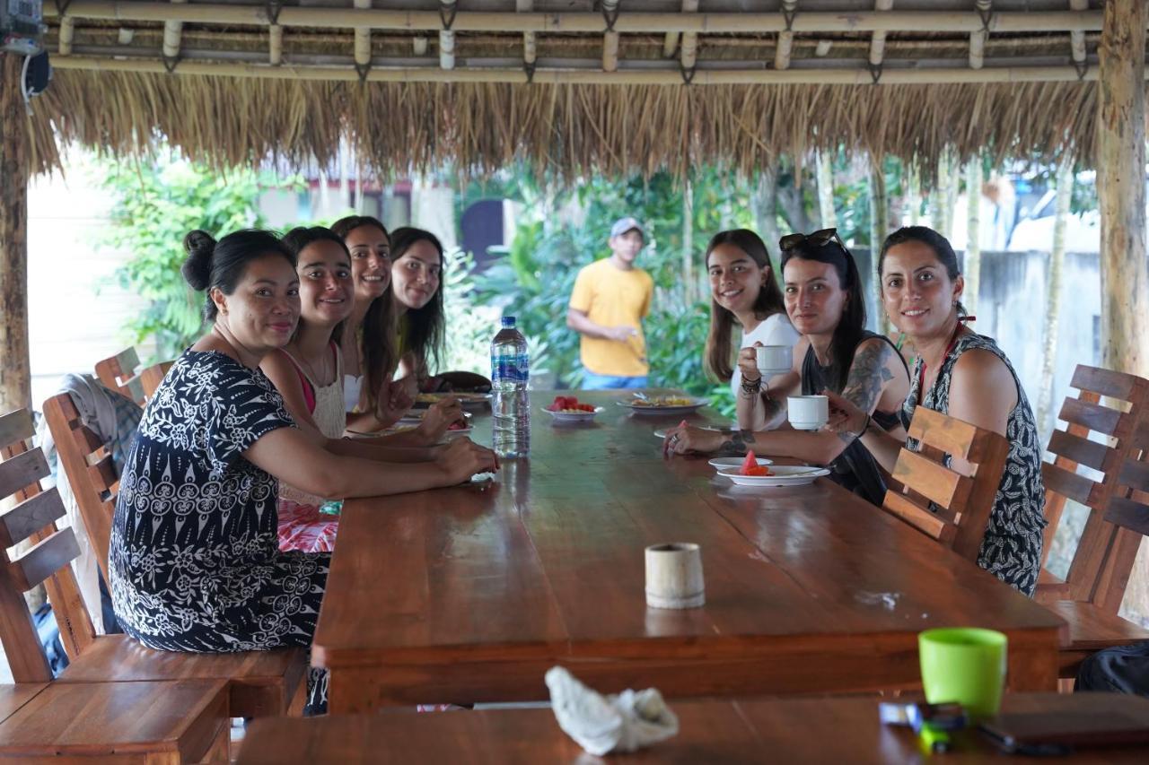 Rasti 2 Homestay Kuta  Dış mekan fotoğraf