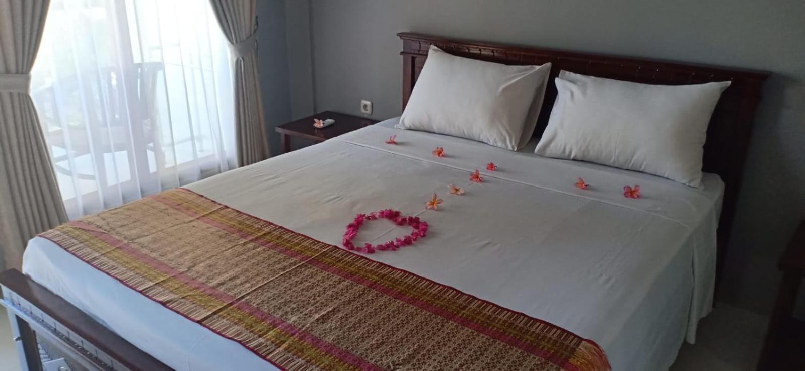 Rasti 2 Homestay Kuta  Oda fotoğraf